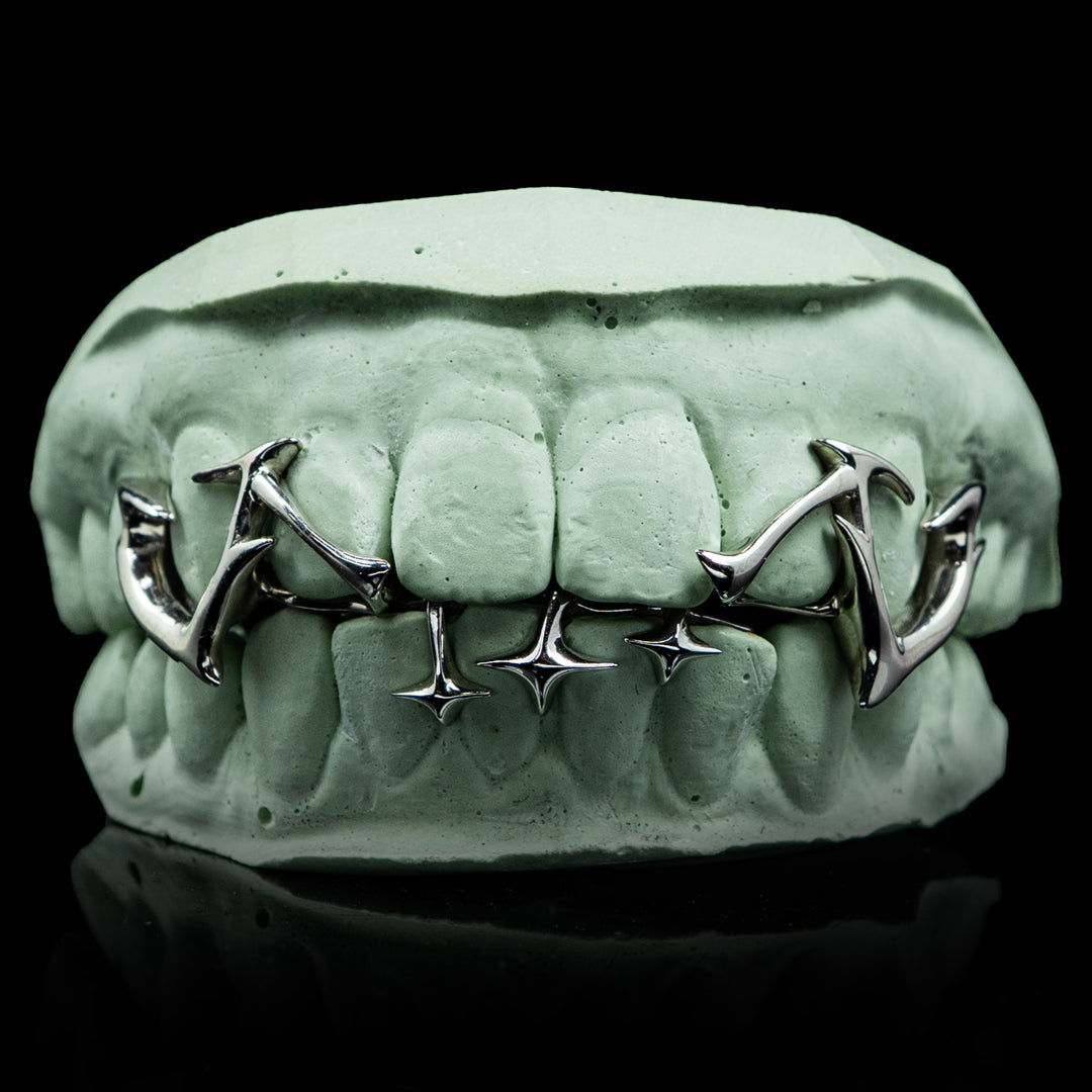 cyber-set-main-img-1